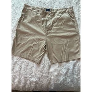 Stitch men’s size 42 khaki golf shorts